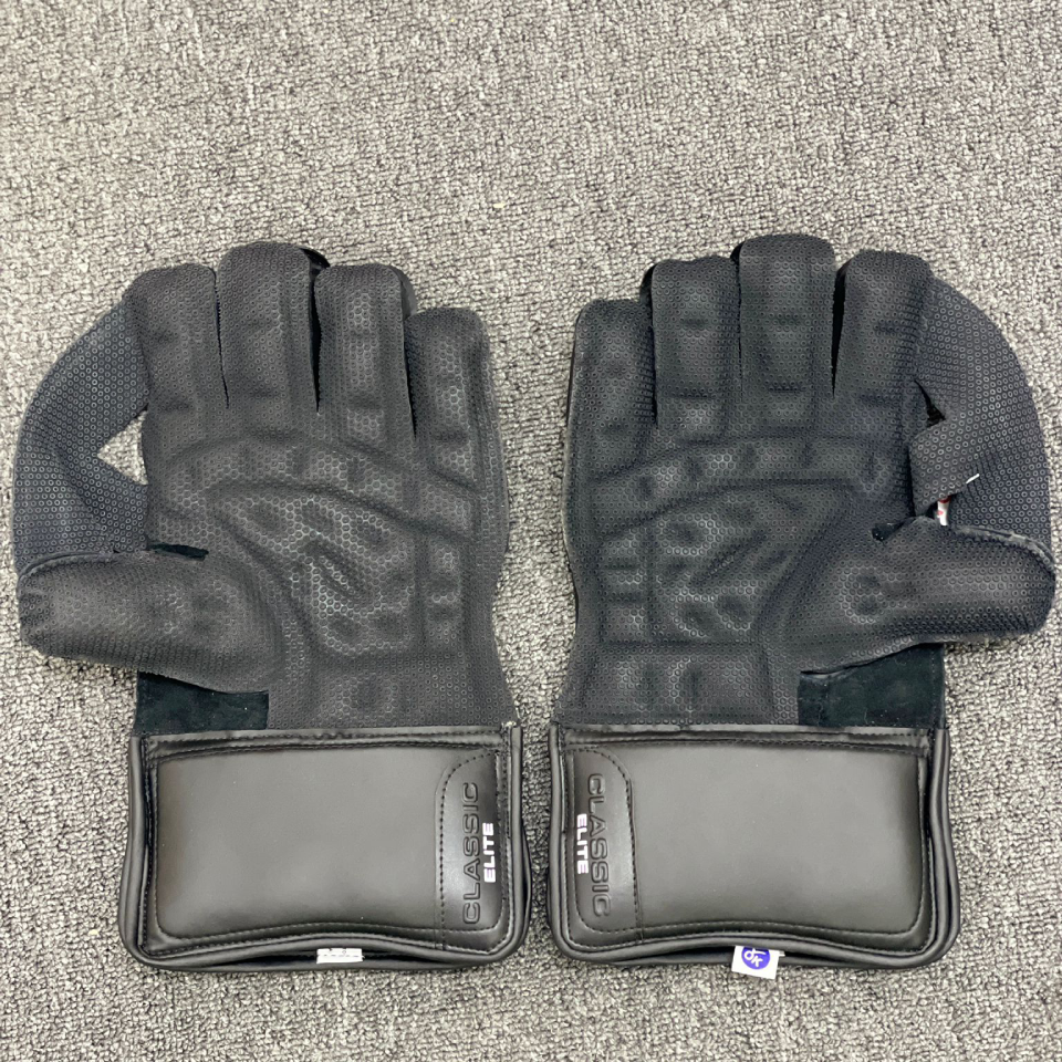 Classic Elite Wicketkeeping Glove - Image 4