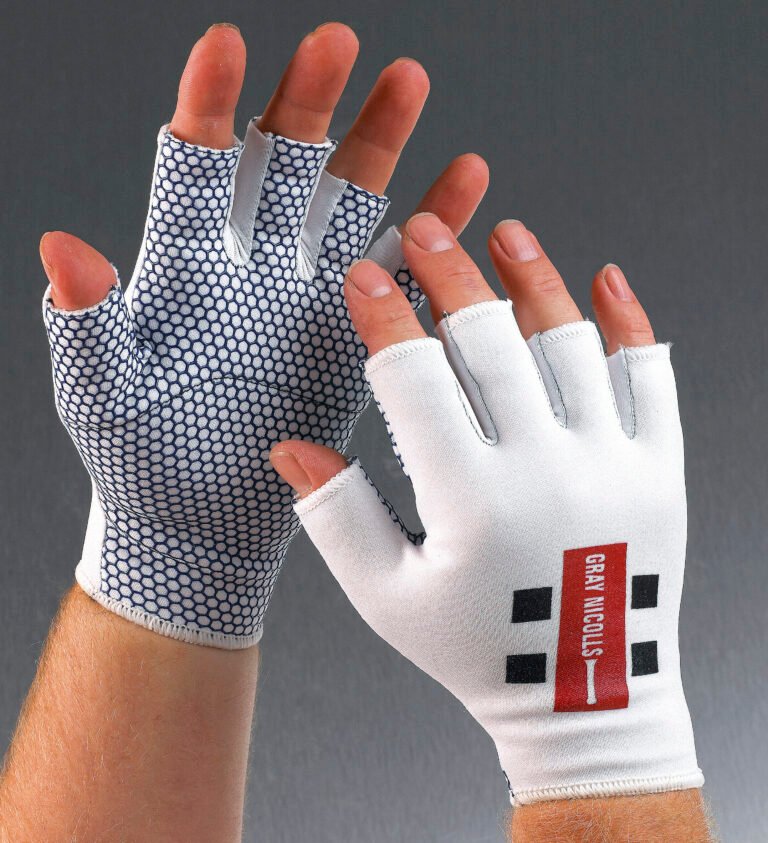 Catching Gloves – Small